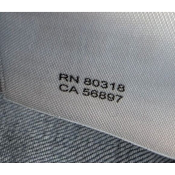 Lucky Brand Men's 223 StraExperience the perfect blend of comfort and style with - Picture 8 of 16